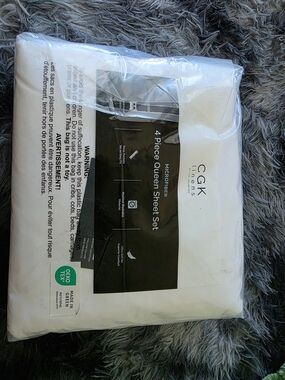 GK White Microfiber 4-Piece Sheet Set - Queen